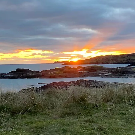 Unique Old Stone Daire *